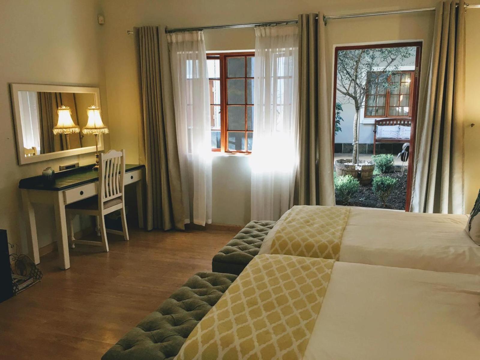 Dunvegan Execu Lodge Идънвейл Стая снимка